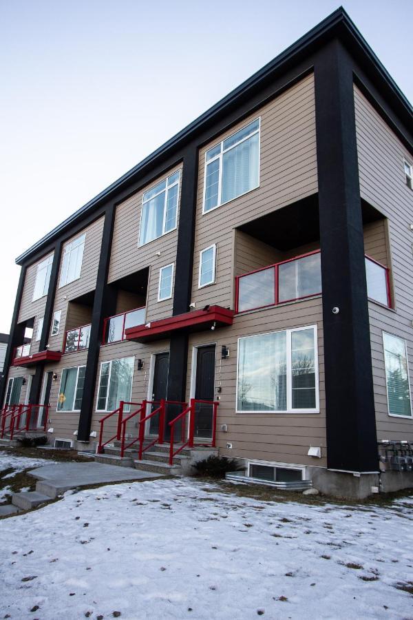 Three-Bedroom House With Walk-In Closet #29 Sunalta Downtown YYC Buitenkant foto