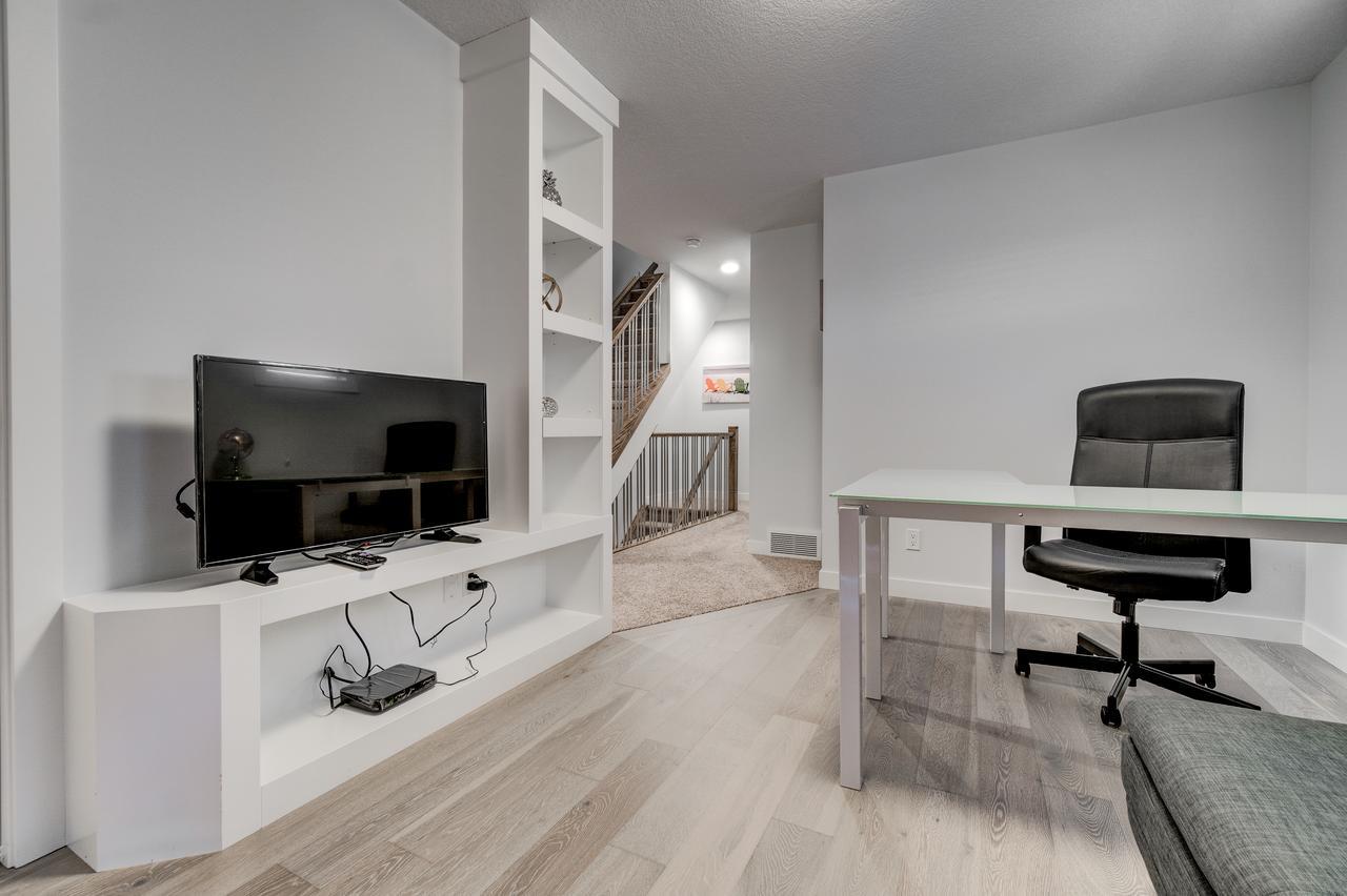 Three-Bedroom House With Walk-In Closet #29 Sunalta Downtown YYC Buitenkant foto