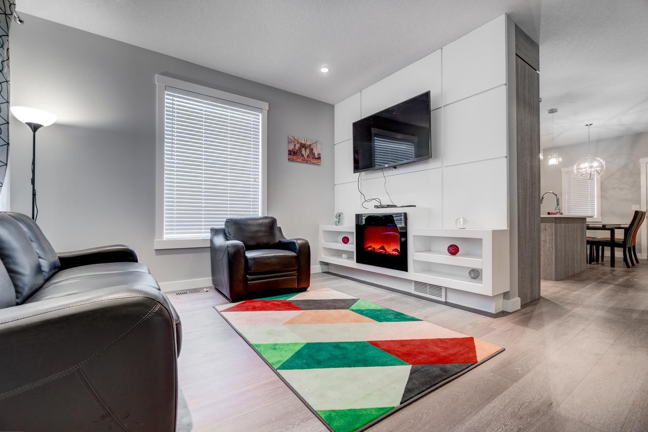 Three-Bedroom House With Walk-In Closet #29 Sunalta Downtown YYC Buitenkant foto